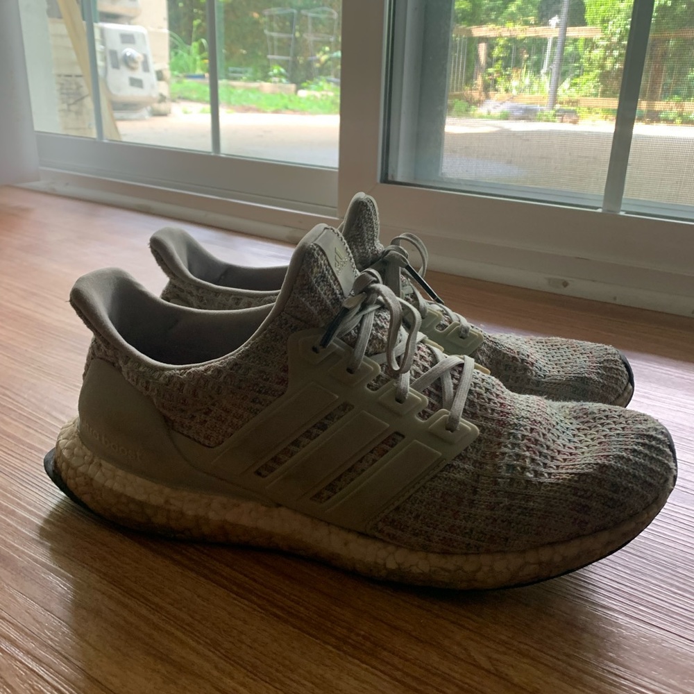 Ultra boosts Grey
